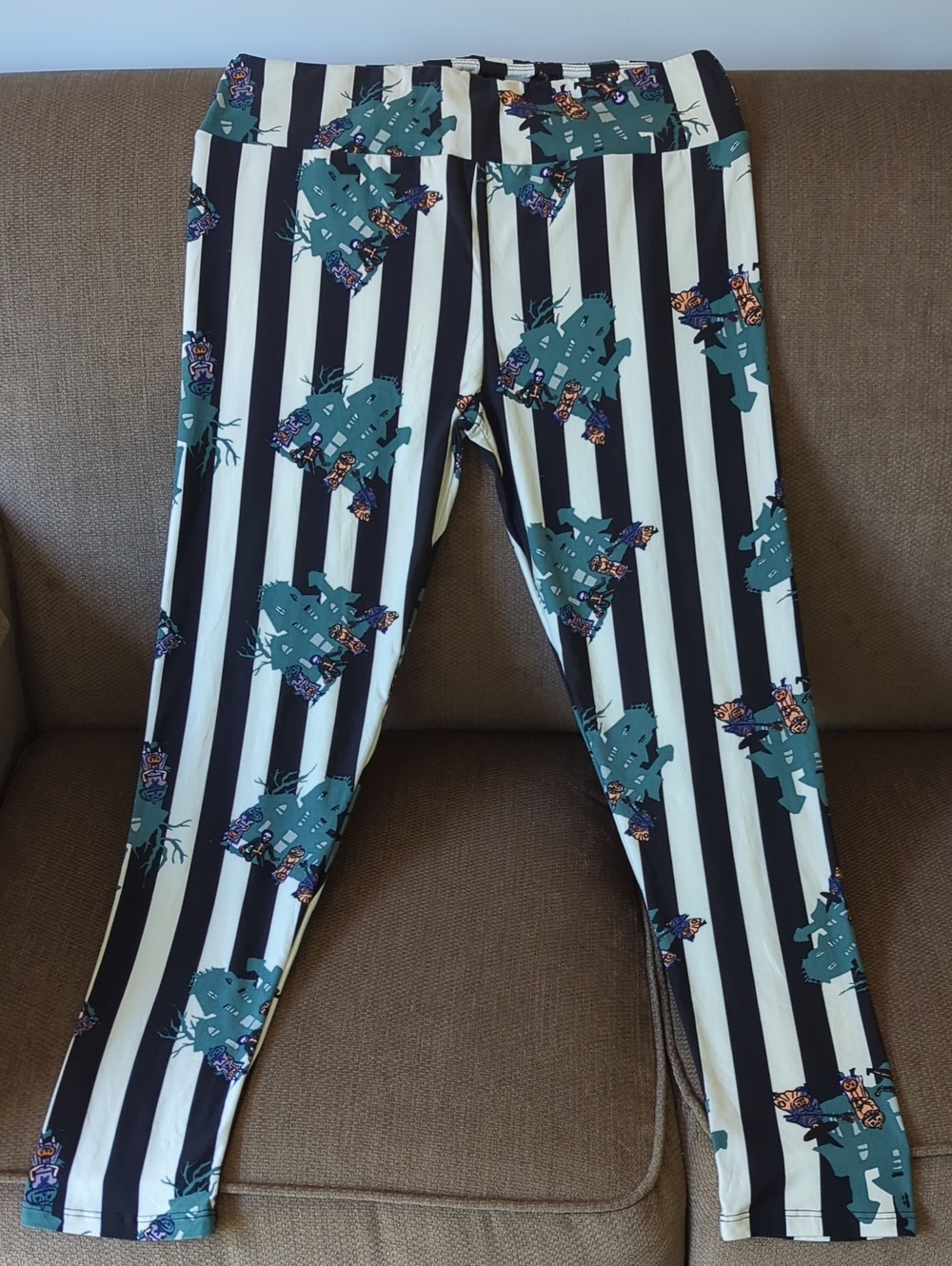 LuLaRoe Halloween Haunted House TC Leggings